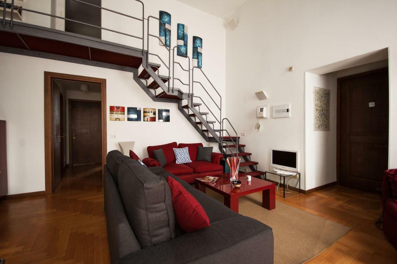 Appartement Fancy Blue Duomo Duplex Milaan
